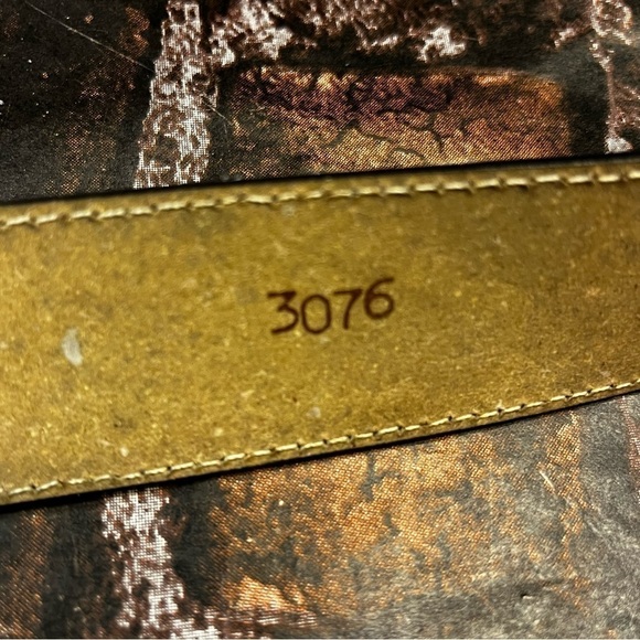 Nocona Belt Makers Collection Leather Belt Textured Curvy Top Stitching Size 32 - Picture 7 of 8